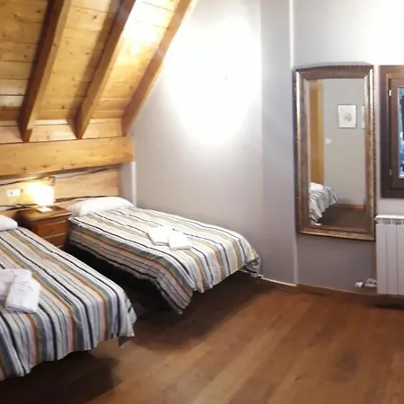 Excelsior. Espectacular Y Exclusivo En Sallent De Gallego. Apartamento Sallent de Gállego